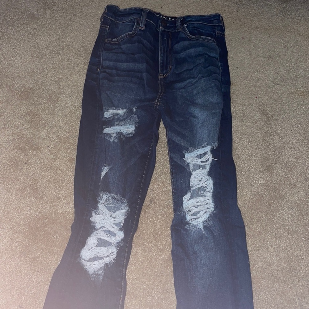 High Rise Ripped American Eagle Jeans